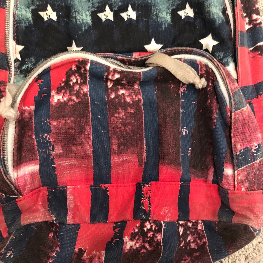American flag backpack - Picture 2 of 5